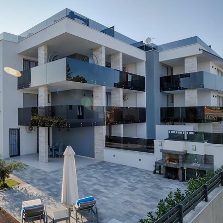 Deluxe New Apartments - Few Steps From The Beach - Luxury Holiday With Style - By Traveler Tourist Agency Krk Krk Town Esterno foto