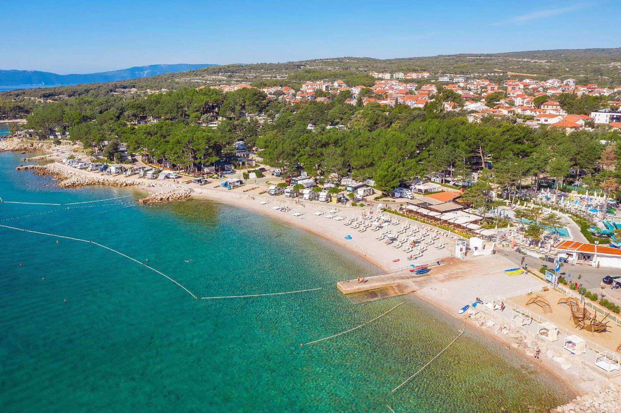 Deluxe New Apartments - Few Steps From The Beach - Luxury Holiday With Style - By Traveler Tourist Agency Krk Krk Town Esterno foto