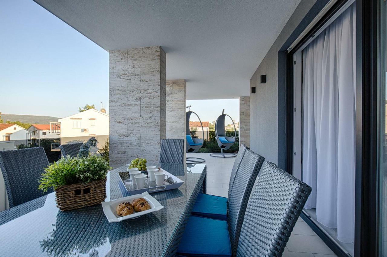 Deluxe New Apartments - Few Steps From The Beach - Luxury Holiday With Style - By Traveler Tourist Agency Krk Krk Town Esterno foto